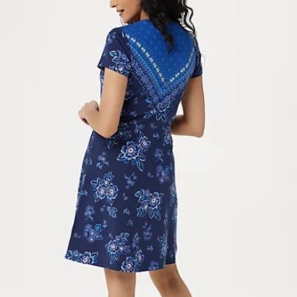 Isaac Mizrahi Knit Engineered Border Floral Dress - Picture 2 of 2